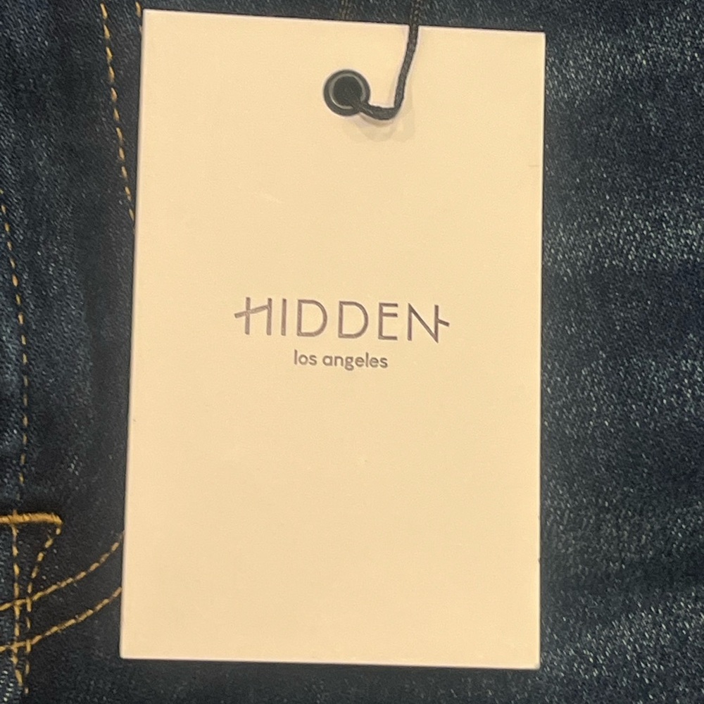 Hidden Logan High Rise Dad Jean Dark Wash NWT Size 31 - Picture 6 of 8